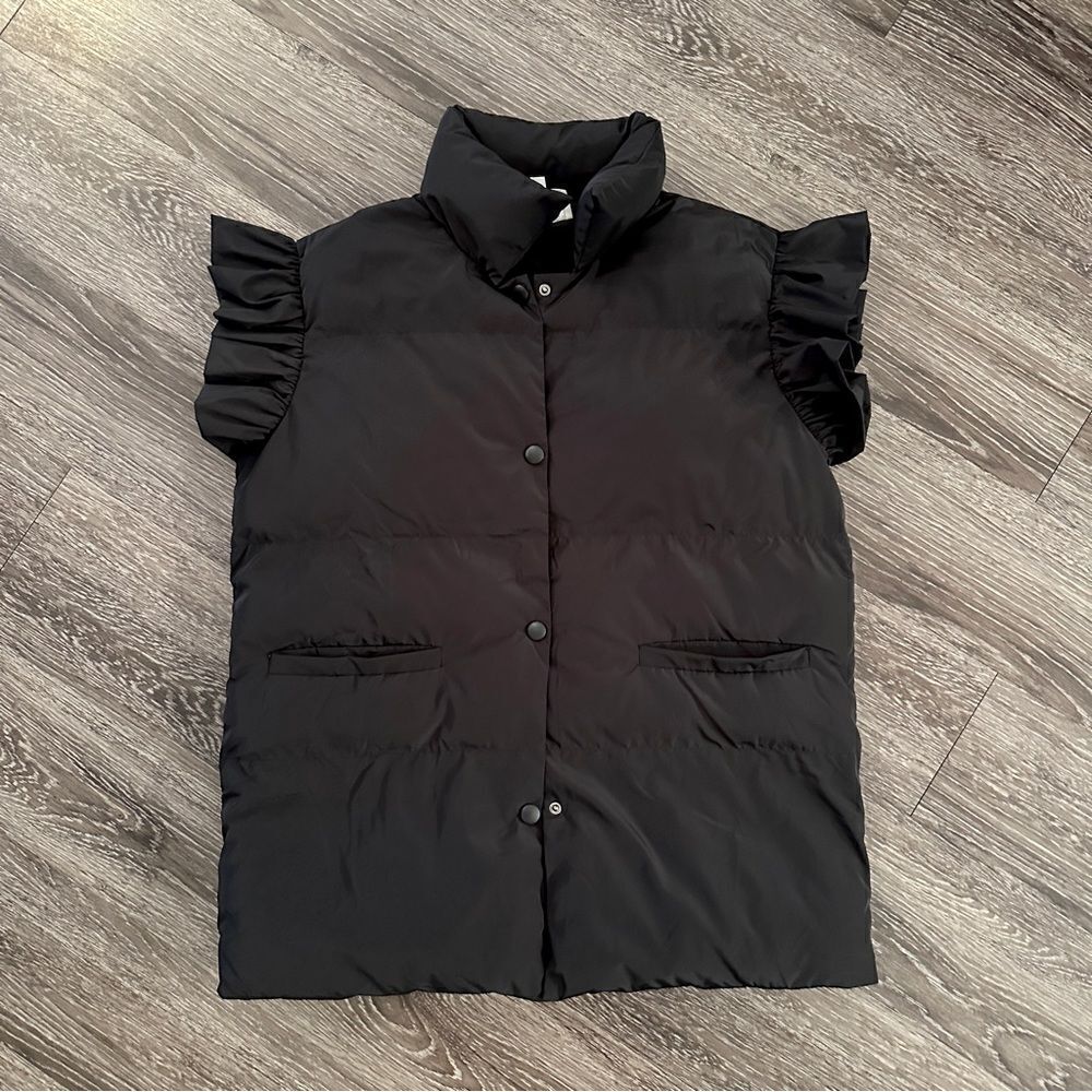 Bucketlist Ruffle Sleeve Down Vest